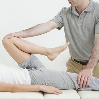 Massagesitzungen und Übungen lindern die Symptome einer Hüftarthrose